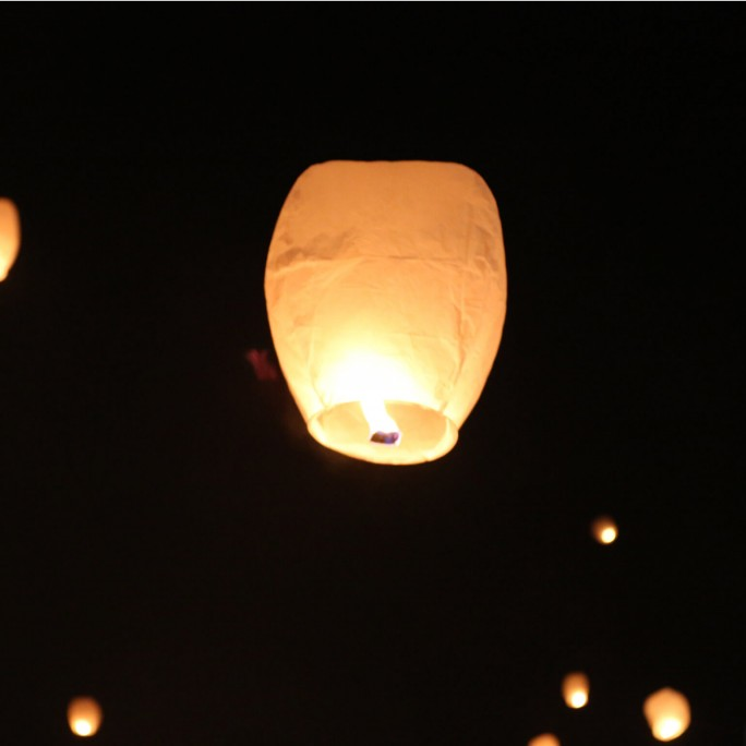 Oval Paper Sky Lanterns WPZL7107