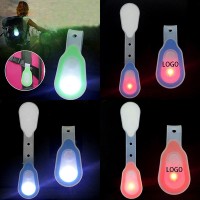 Hands Free Flashlight LED Clips on Magnetic to Clothing WPLS102