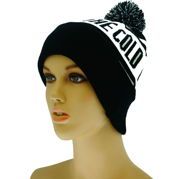 Knitted Beanie with Pom WPSK7012